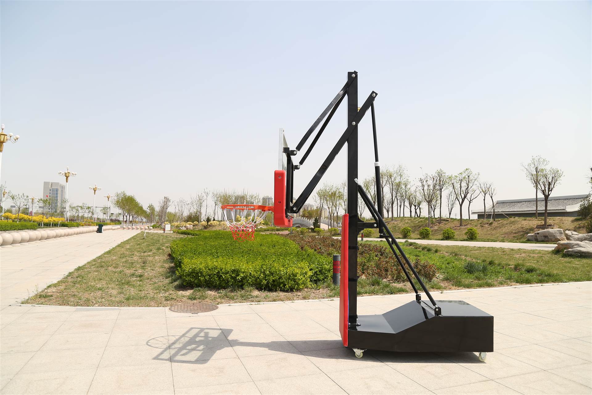 手搖升降籃球架