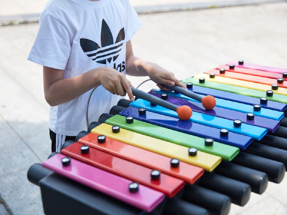 無(wú)動(dòng)力游樂(lè)設(shè)備