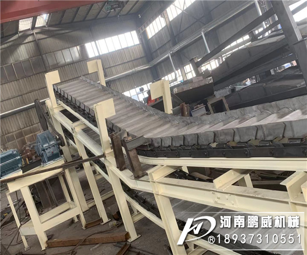 礦用重型鏈板式輸送機(jī)